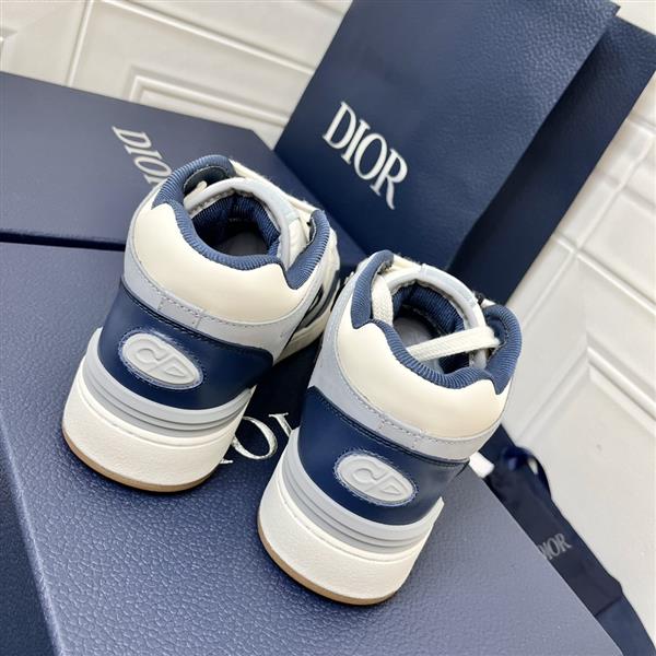 20243518813883 3602023